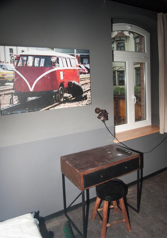 Hostel Am Bahnhof Suhl Exteriör bild